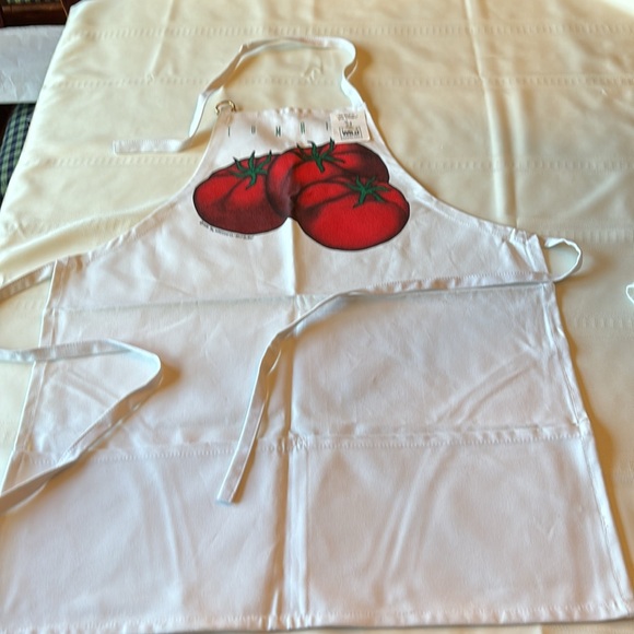 Kitchen Set - Picture 3 of 8